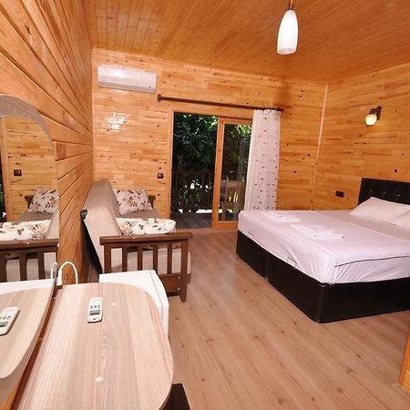 فندق Cesur Pansiyon Çıralı المظهر الخارجي الصورة